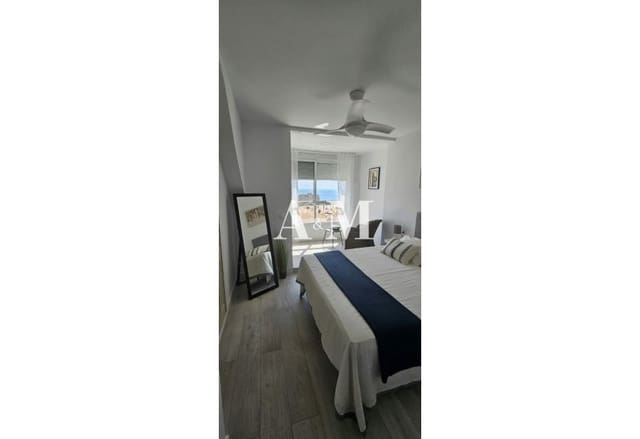 2 soverom Hus til leie i Arenales del Sol, Elche / Elx med svømmebasseng garasje - € 1 150 (Ref: 10176052)