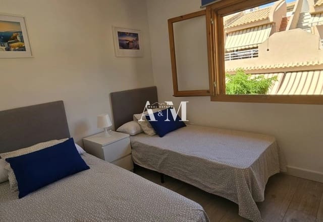 2 soverom Hus til leie i Arenales del Sol, Elche / Elx med svømmebasseng garasje - € 1 150 (Ref: 10176052)