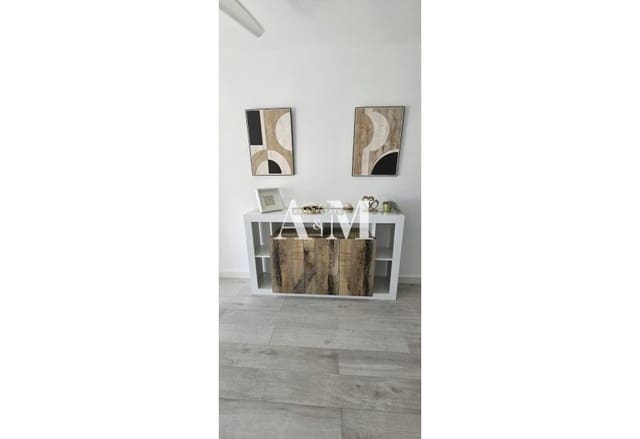 2 soverom Hus til leie i Arenales del Sol, Elche / Elx med svømmebasseng garasje - € 1 150 (Ref: 10176052)