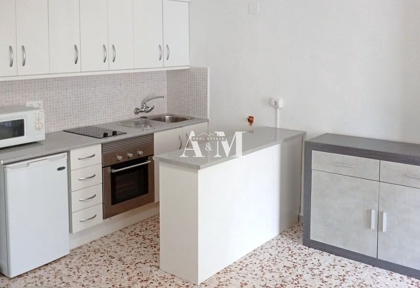 1 soveværelse Byhus til leje i El Chaparral - € 650 (Ref: 10179483)