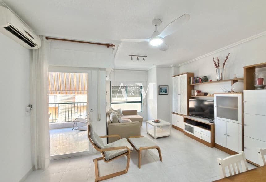 2 sypialnia Apartament przy plaży do wynajęcia w Torrevieja z garażem - 1 100 € (Ref: 10179484)