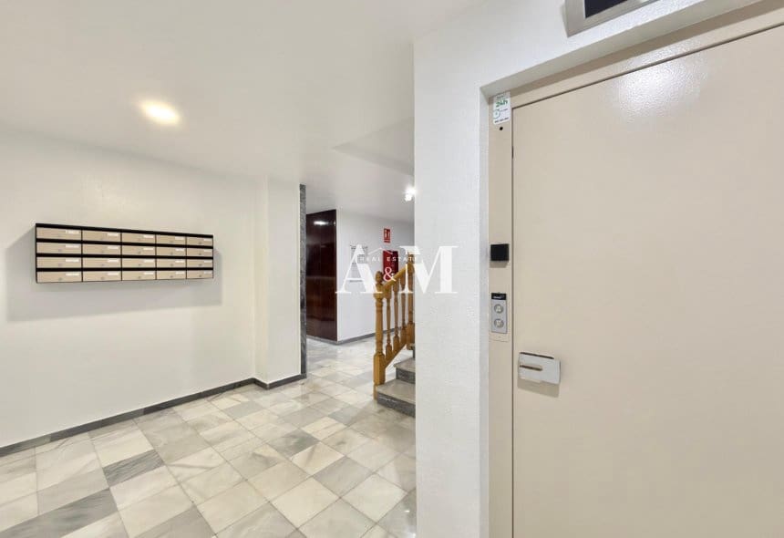 2 sypialnia Apartament przy plaży do wynajęcia w Torrevieja z garażem - 1 100 € (Ref: 10179484)