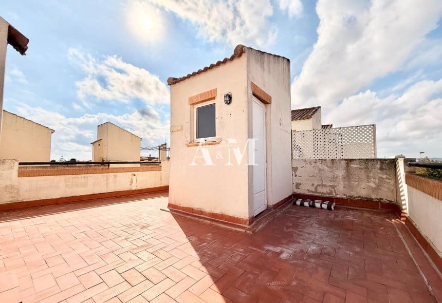3 slaapkamer Huis te huur in Torrevieja met zwembad garage - € 1.500 (Ref: 10182090)