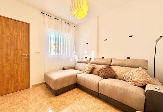 3 slaapkamer Huis te huur in Parque Acuático - Sector 25, Torrevieja met zwembad garage - € 1.500 (Ref: 10182090)