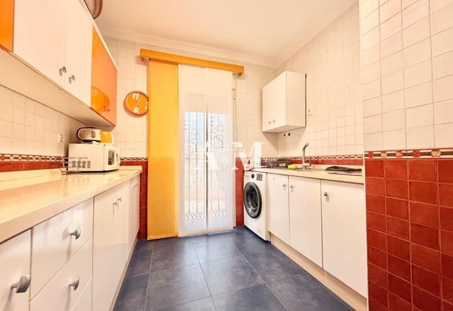 4 slaapkamer Villa te huur in Los Balcones - Los Altos, Torrevieja met zwembad garage - € 2.200 (Ref: 10182203)