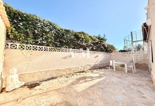 1 soveværelse Byhus til leje i El Chaparral, Torrevieja med swimmingpool - € 800 (Ref: 10183458)