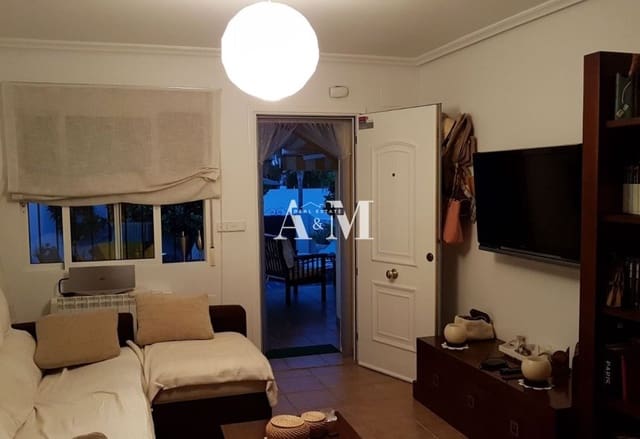 3 soverom Villa til leie i Torre de la Horadada, Pilar de la Horadada med svømmebasseng garasje - € 1 300 (Ref: 10183649)