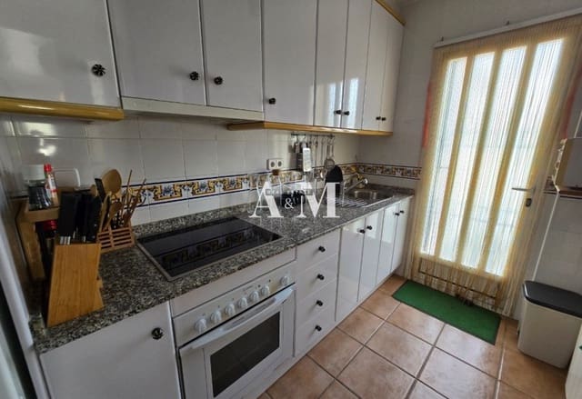 3 soverom Villa til leie i Torre de la Horadada, Pilar de la Horadada med svømmebasseng garasje - € 1 300 (Ref: 10183649)