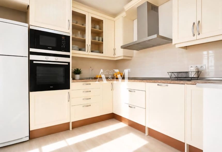 3 soverom Bungalow til leie i Torre de la Horadada - € 900 (Ref: 10185935)