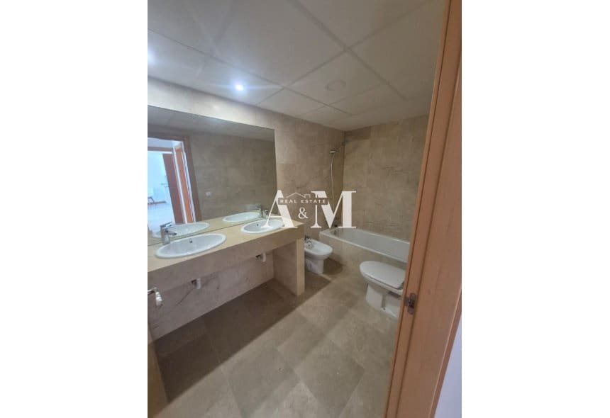 2 soverom Leilighet til leie i Campoamor med svømmebasseng garasje - € 1 100 (Ref: 10186009)