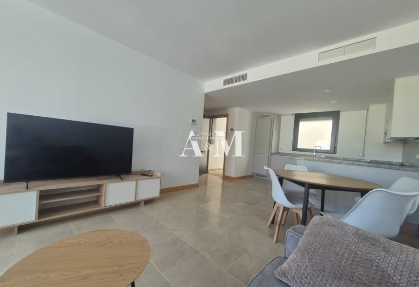 2 soverom Leilighet til leie i Campoamor med svømmebasseng garasje - € 1 100 (Ref: 10186009)