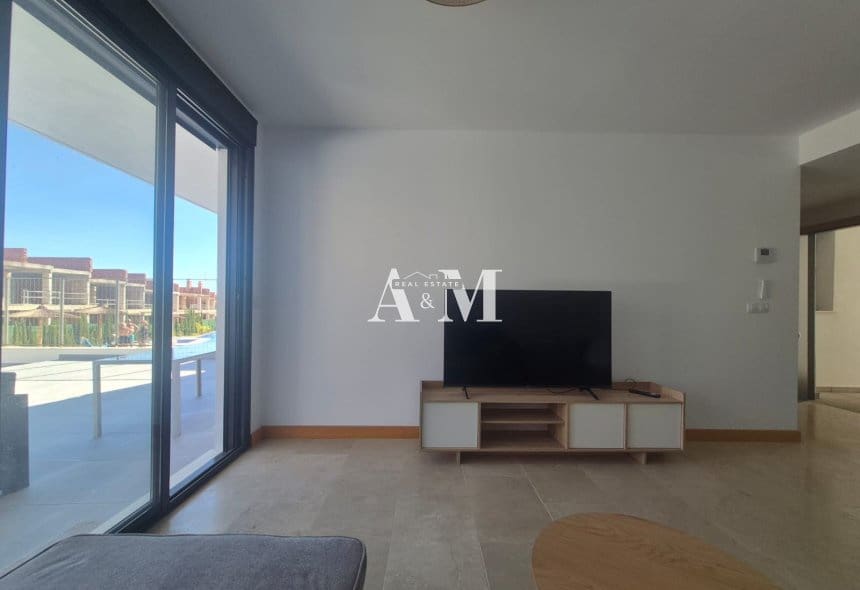 2 soverom Leilighet til leie i Campoamor med svømmebasseng garasje - € 1 100 (Ref: 10186009)