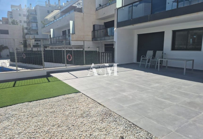 2 soverom Leilighet til leie i Campoamor med svømmebasseng garasje - € 1 100 (Ref: 10186009)