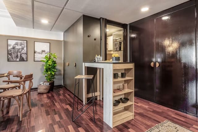 1 soverom Leilighet til leie i Madrid by - € 1 000 (Ref: 10029804)