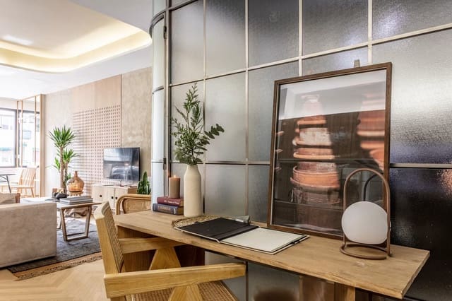 1 soverom Leilighet til leie i Madrid by - € 1 200 (Ref: 10029806)
