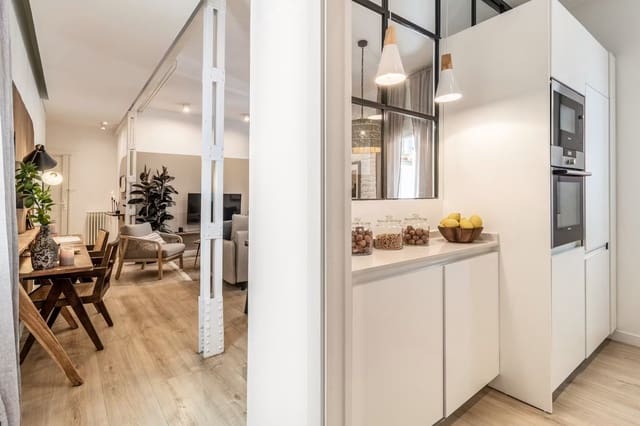 Appartement de 2 chambres à louer à Madrid ville - 1 400 € (Ref: 10029807)