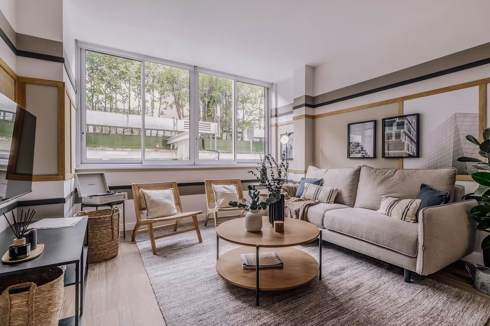 3 sovrum Lägenhet att hyra i Madrid stad - 1 800 € (Ref: 10029808)
