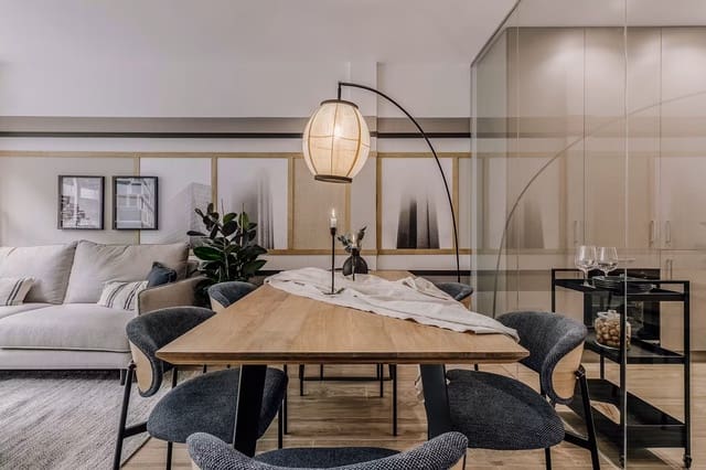 3 soverom Leilighet til leie i Madrid by - € 1 800 (Ref: 10029808)