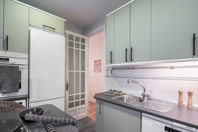 3 Zimmer Wohnung zu vermieten in Madrid Stadt - 1.500 € (Ref: 10029824)