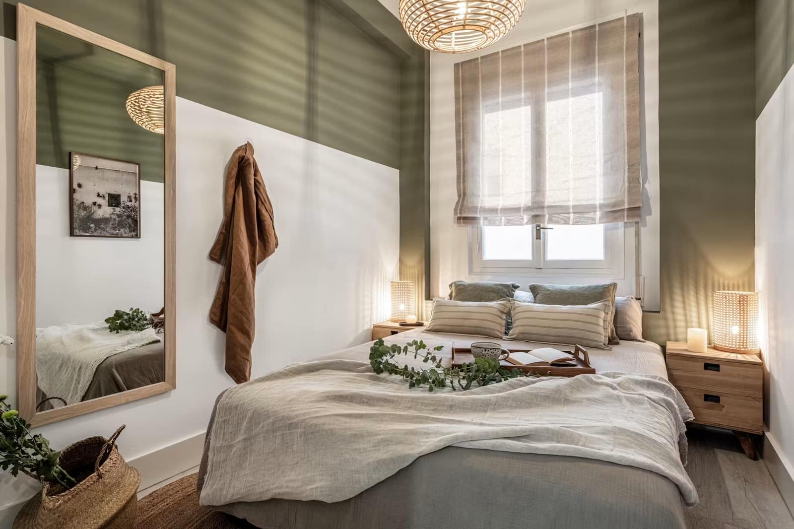 3 quarto Apartamento para arrendar em Madrid cidade - 1 200 € (Ref: 10029836)
