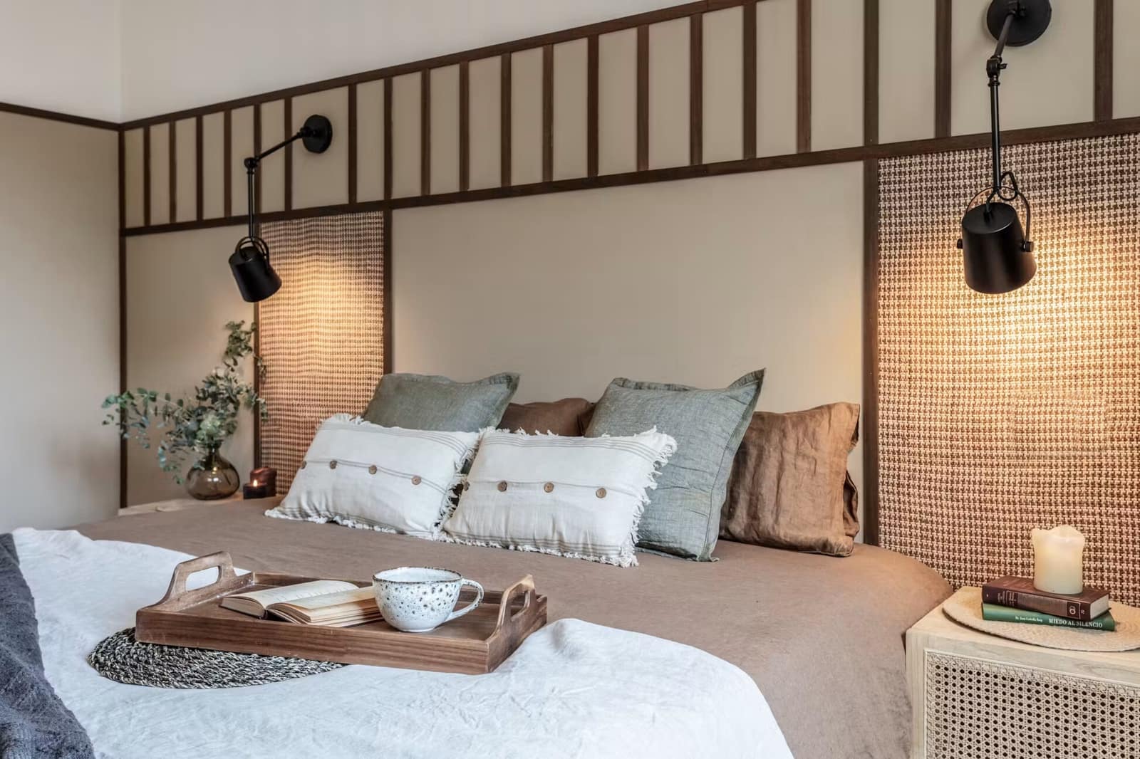 3 quarto Apartamento para arrendar em Madrid cidade - 1 200 € (Ref: 10029836)