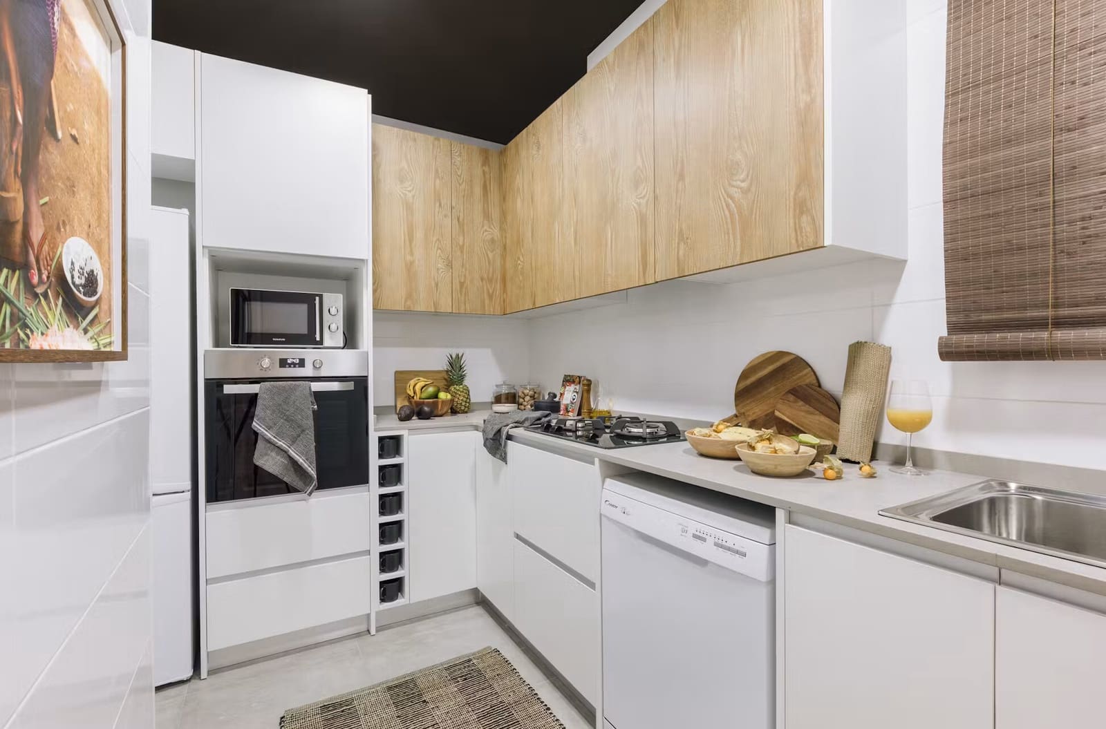 3 bedroom Flat for rent in Barcelona city - € 1,000 (Ref: 10029844)
