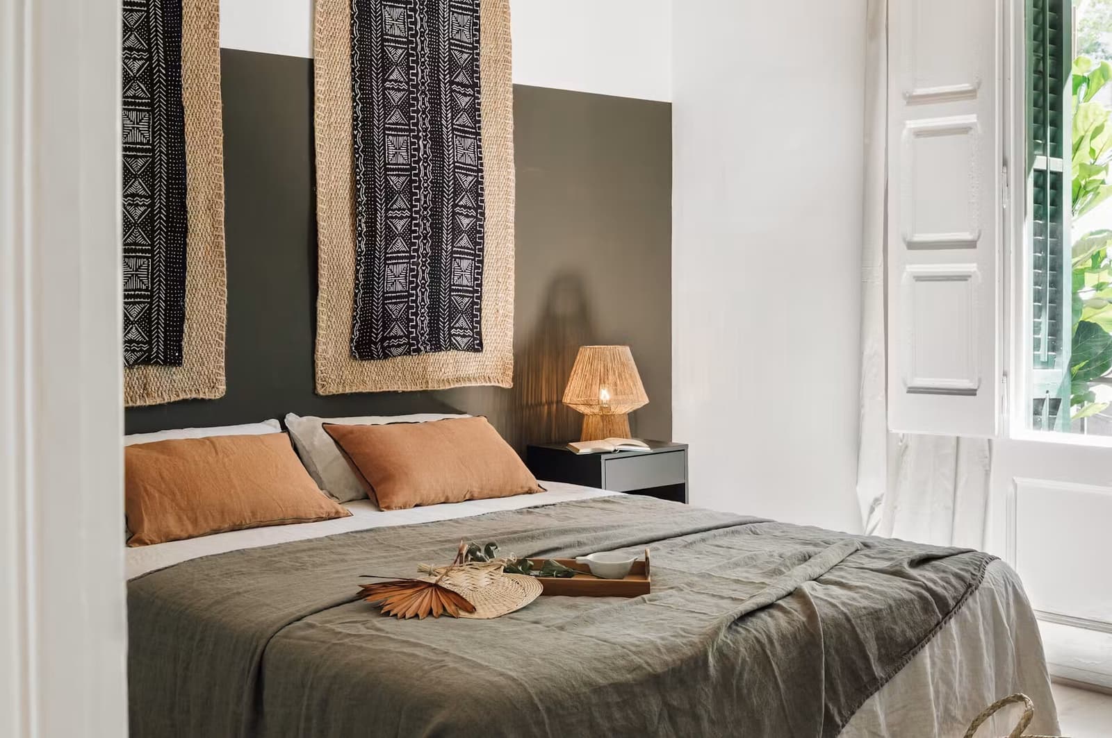 3 bedroom Flat for rent in Barcelona city - € 1,000 (Ref: 10029844)