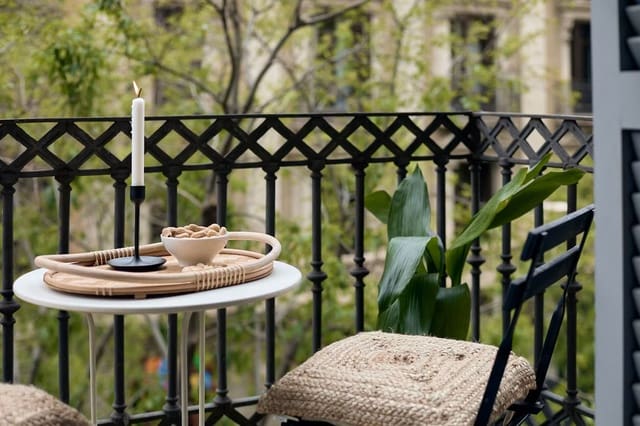 1 bedroom Flat for rent in Barcelona city - € 1,200 (Ref: 10029856)