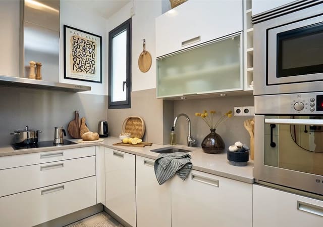 1 bedroom Flat for rent in Barcelona city - € 1,200 (Ref: 10029856)