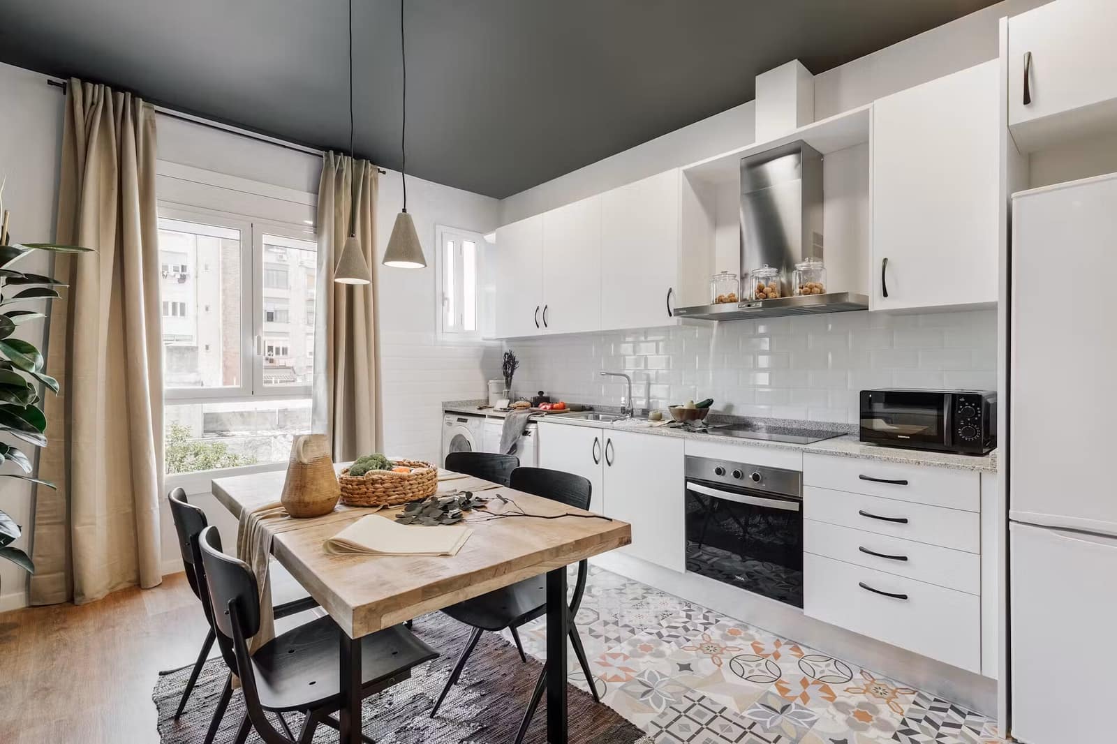 3 camera da letto Appartamento da affittare in Barcelona citta - 1.300 € (Rif: 10029858)