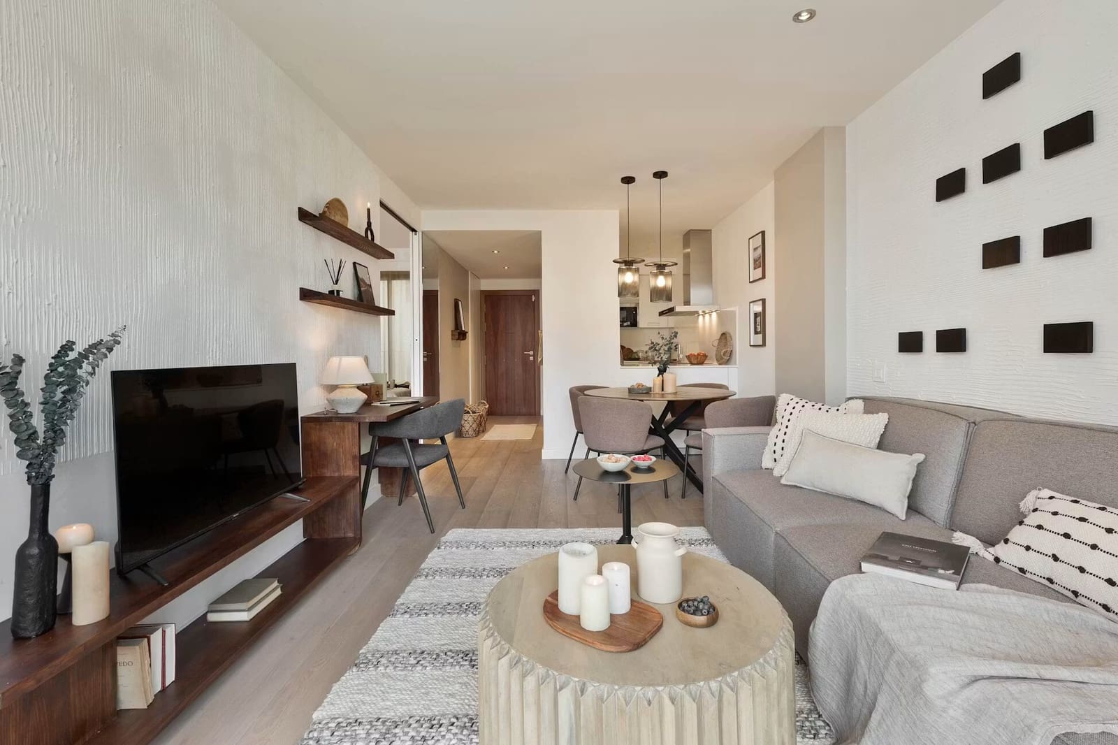 2 bedroom Flat for rent in Barcelona city - € 1,150 (Ref: 10029860)