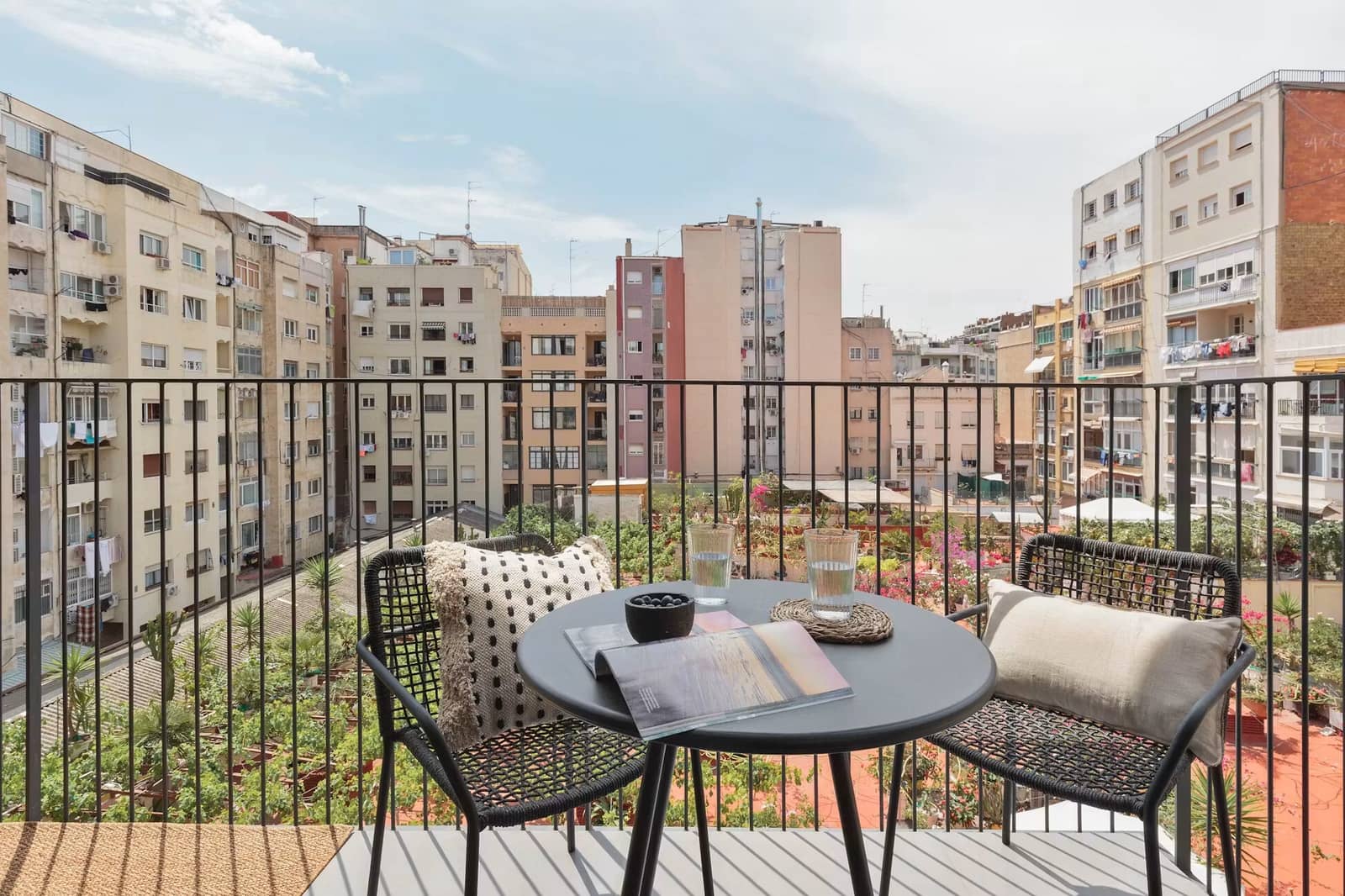 2 bedroom Flat for rent in Barcelona city - € 1,150 (Ref: 10029860)