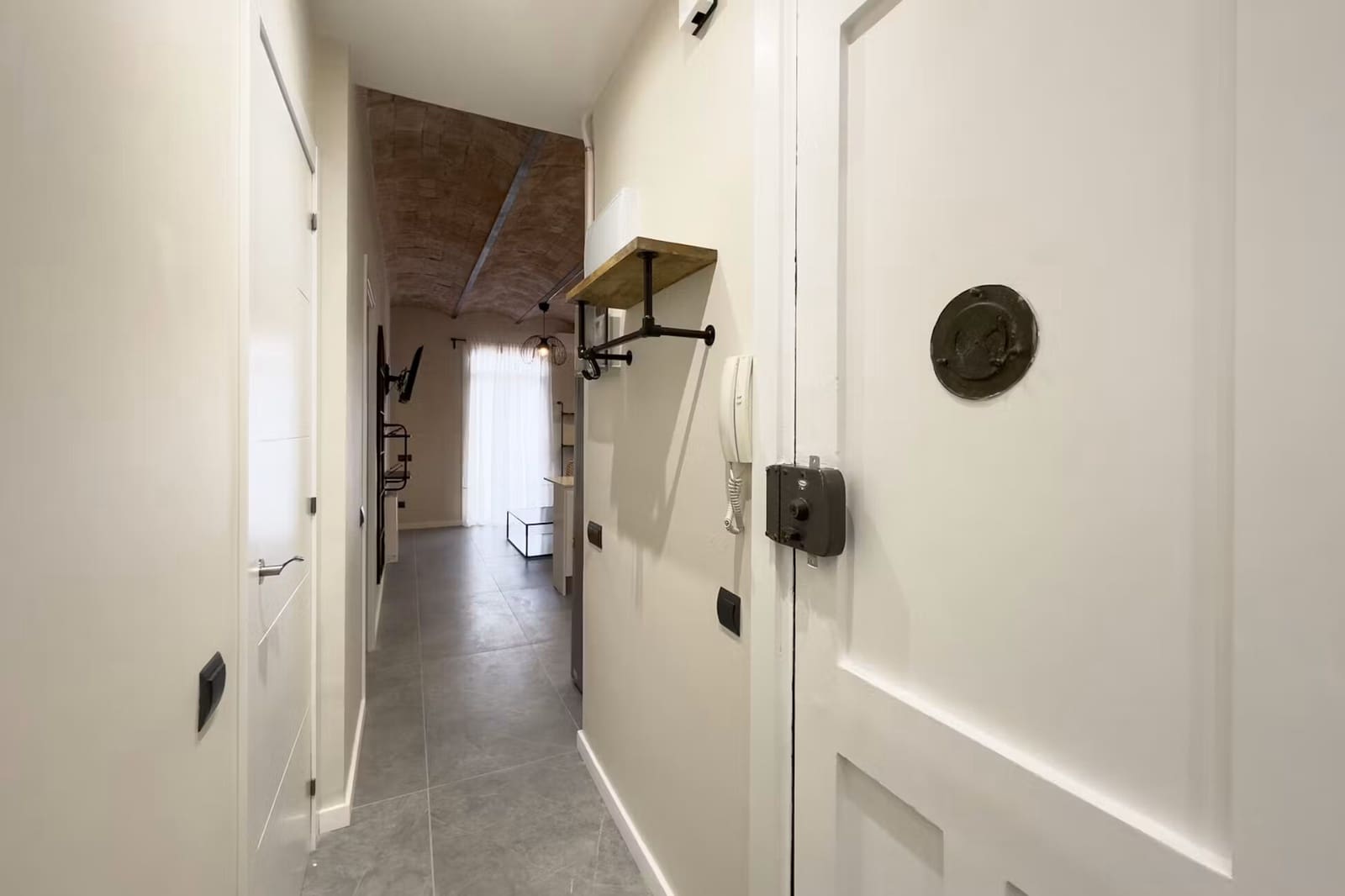Piso de 2 habitaciones en Barcelona ciudad en alquiler - 900 € (Ref: 10029861)