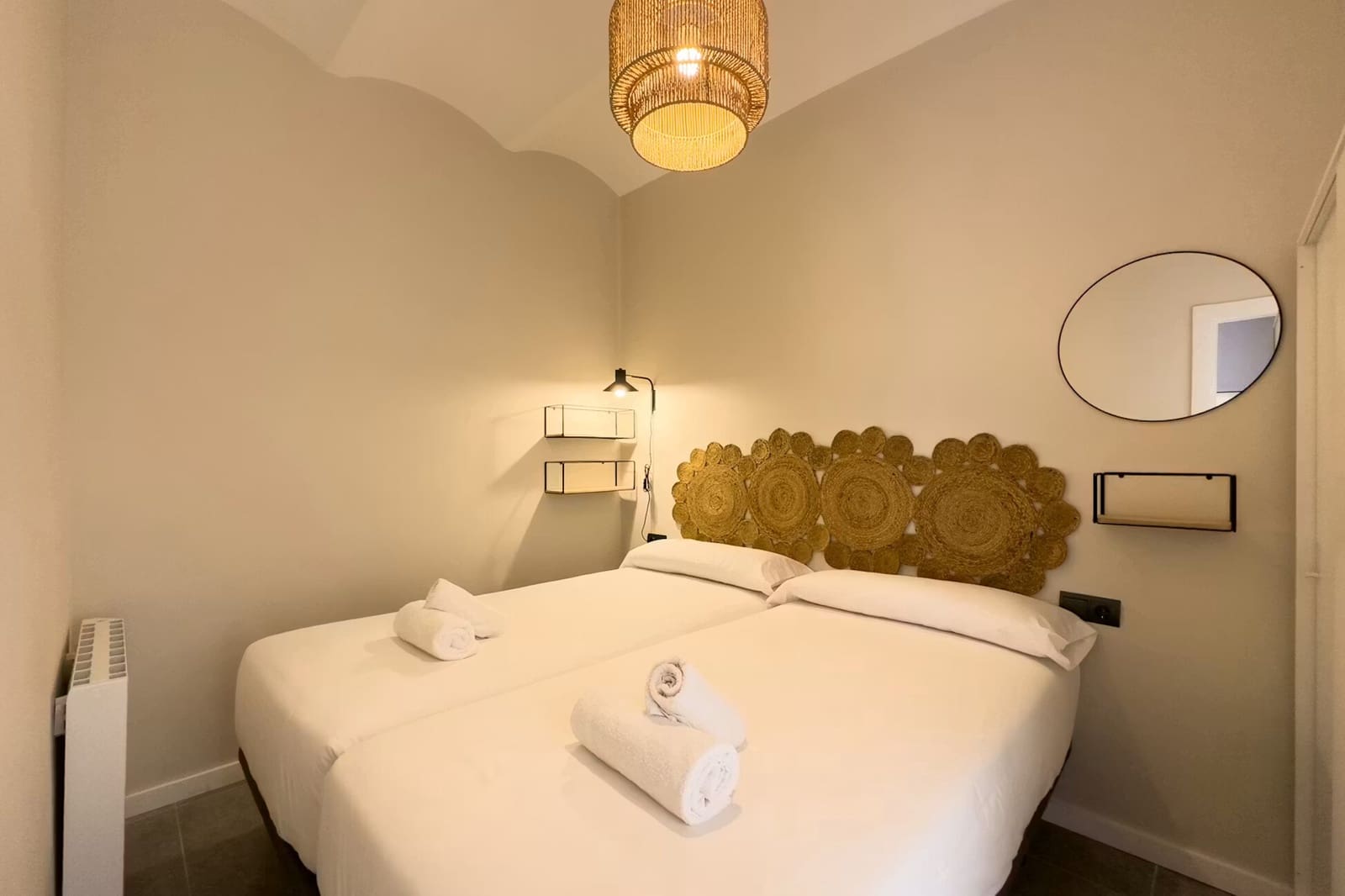 Piso de 2 habitaciones en Barcelona ciudad en alquiler - 900 € (Ref: 10029861)