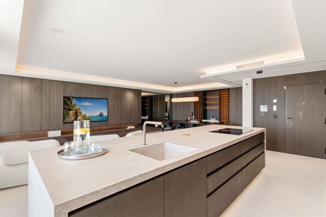 4 camera da letto Attico da affittare in Marbella con piscina - 2.400 € (Rif: 10033219)