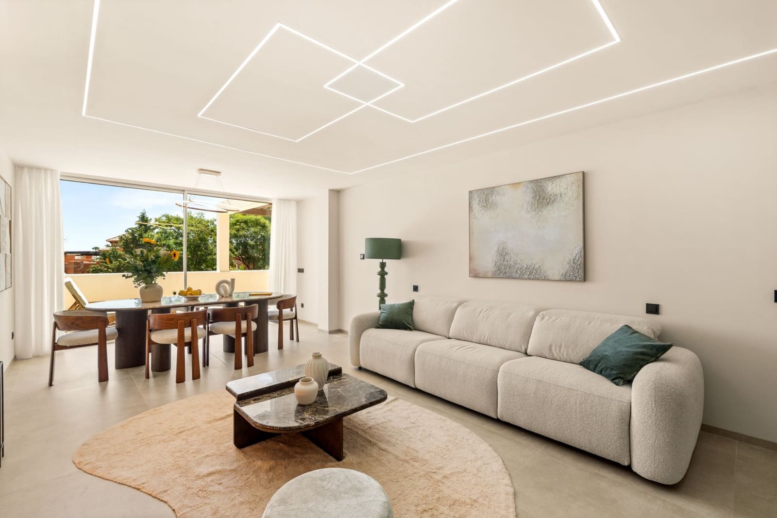 3 slaapkamer Penthouse te huur in Marbella met zwembad - € 2.400 (Ref: 10033220)
