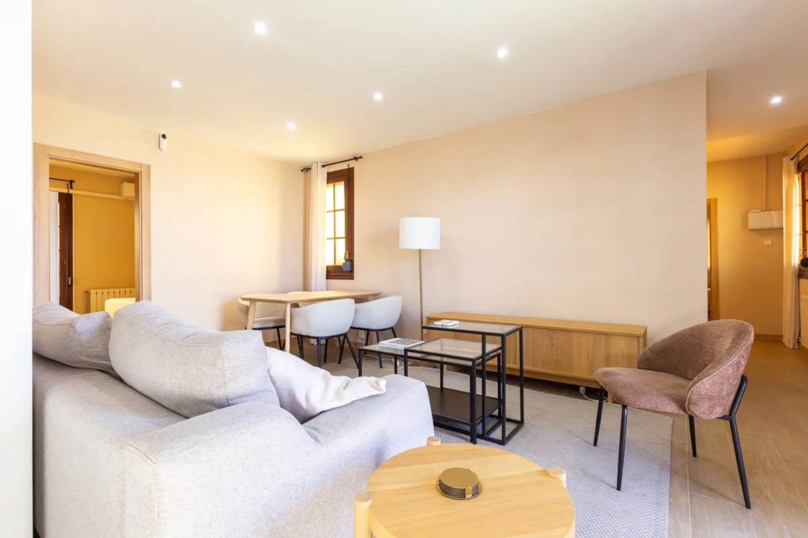 3 makuuhuone Asunto vuokrattavana paikassa Barcelona kaupunki - 1 500 € (Ref: 10033223)