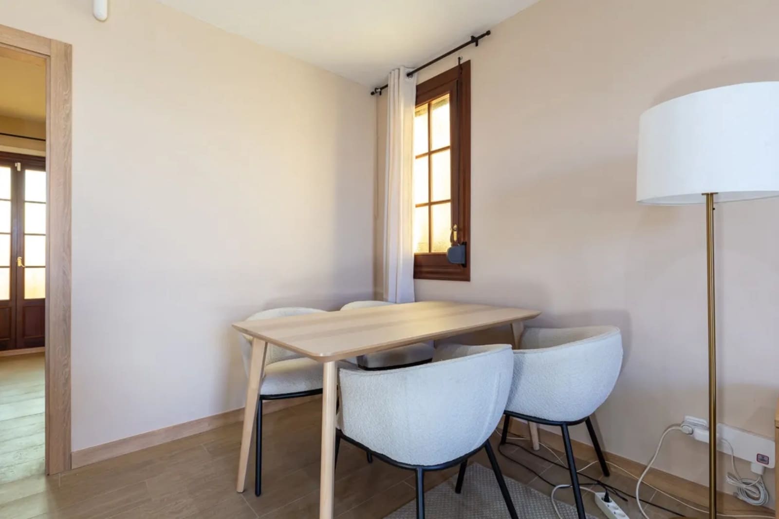 3 makuuhuone Asunto vuokrattavana paikassa Barcelona kaupunki - 1 500 € (Ref: 10033223)