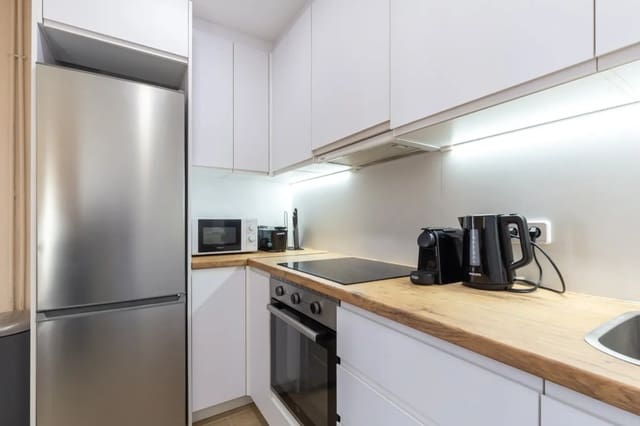 3 makuuhuone Asunto vuokrattavana paikassa Barcelona kaupunki - 1 500 € (Ref: 10033223)