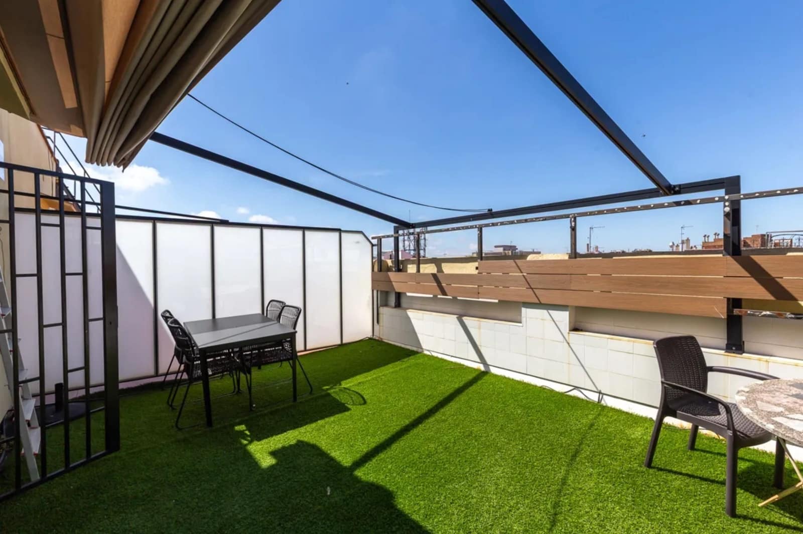 3 makuuhuone Asunto vuokrattavana paikassa Barcelona kaupunki - 1 500 € (Ref: 10033223)