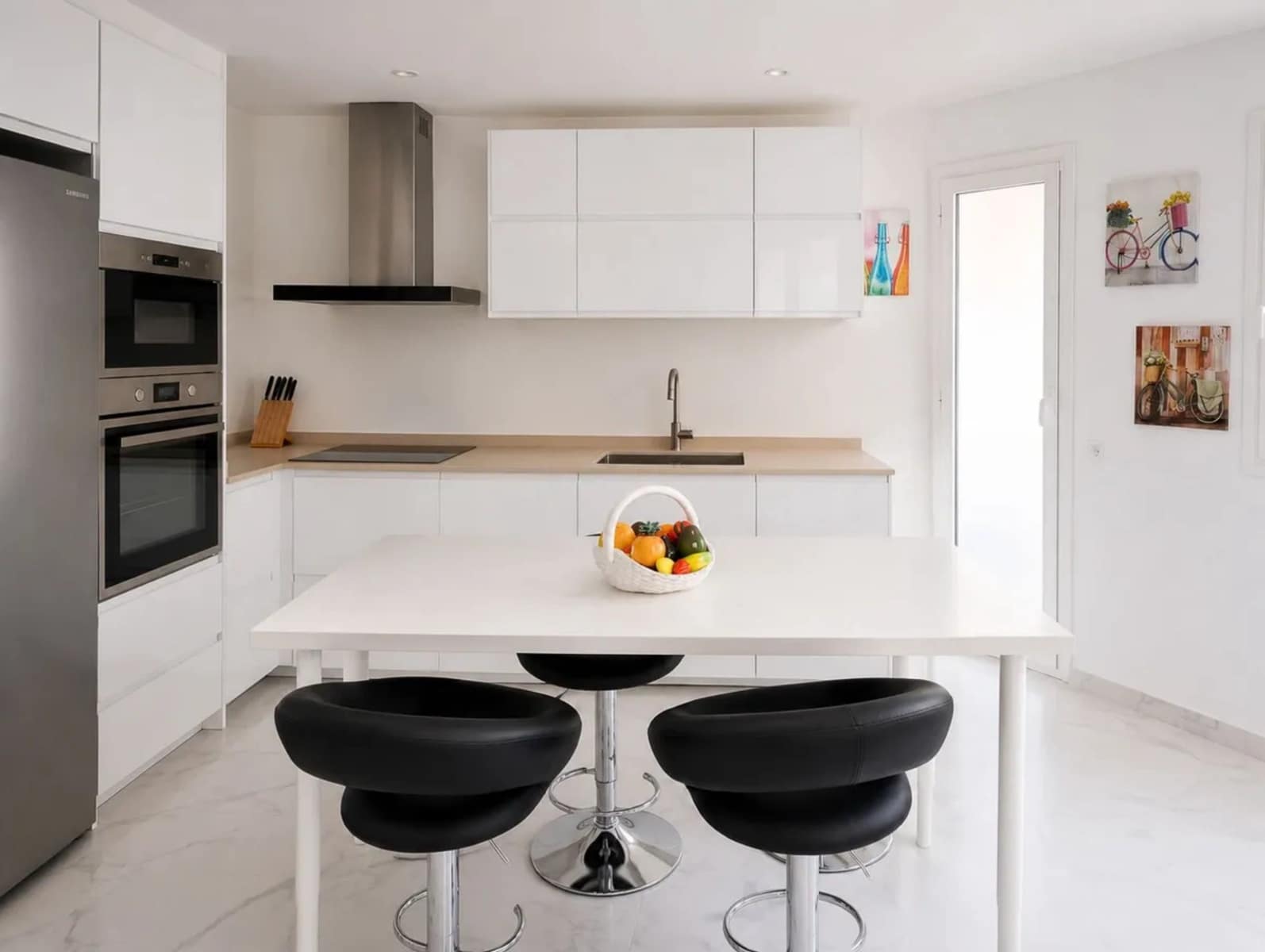 2 sovrum Lägenhet att hyra i Marbella - 1 400 € (Ref: 10033224)