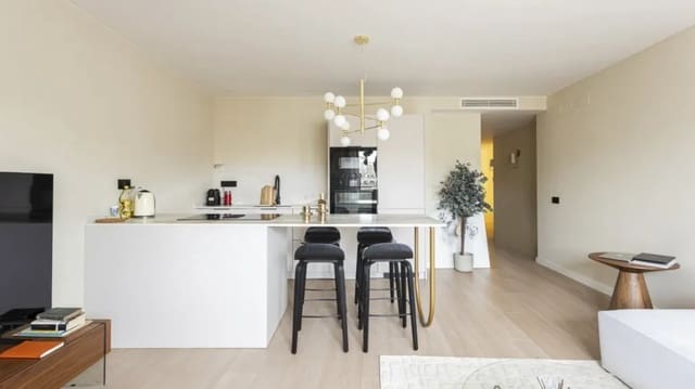 2 makuuhuone Asunto vuokrattavana paikassa Barcelona kaupunki - 1 400 € (Ref: 10033225)