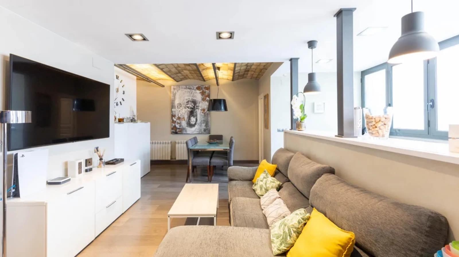 3 makuuhuone Asunto vuokrattavana paikassa Barcelona kaupunki - 1 500 € (Ref: 10033226)