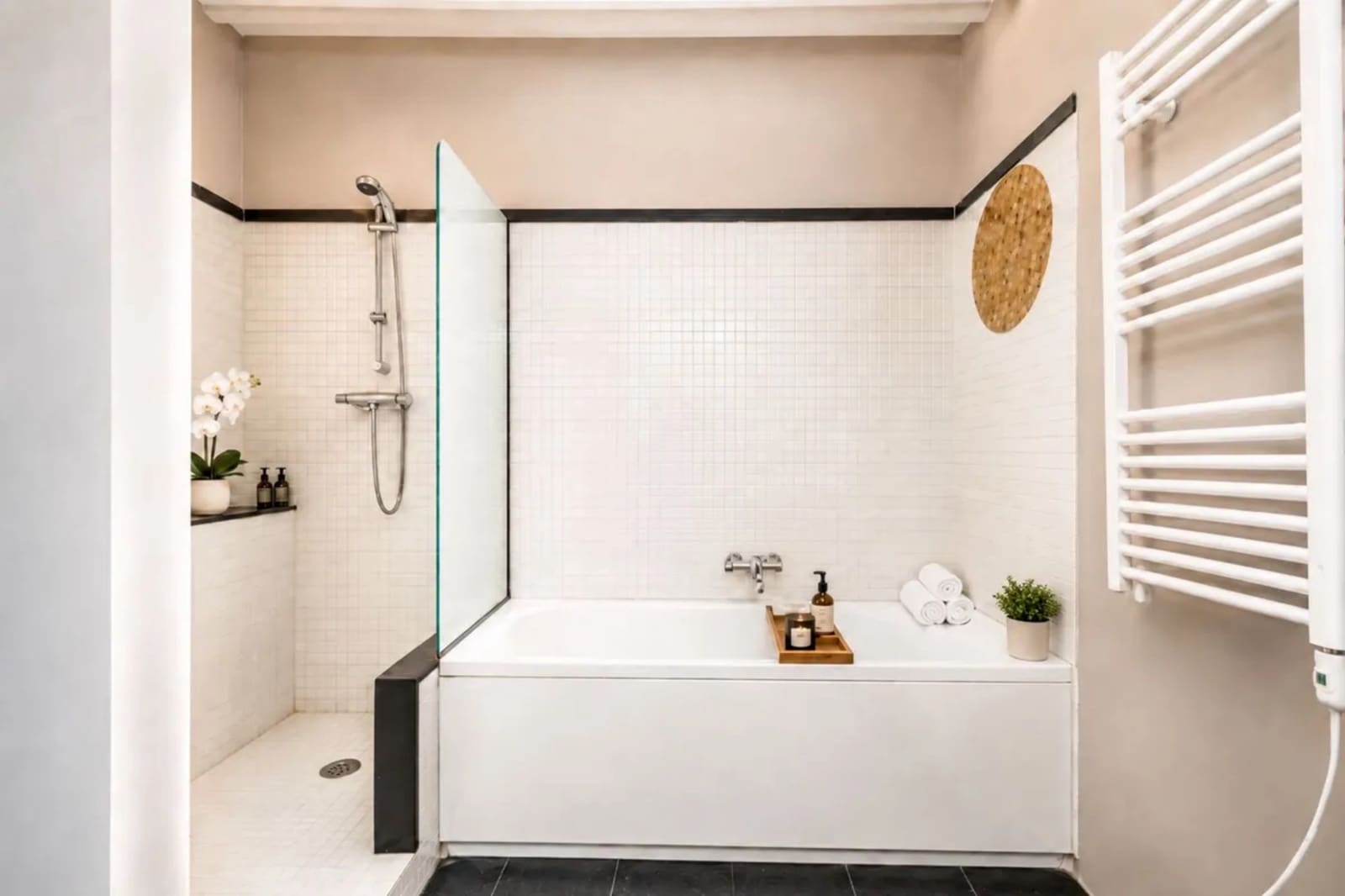 4 makuuhuone Asunto vuokrattavana paikassa Barcelona kaupunki - 1 800 € (Ref: 10033227)