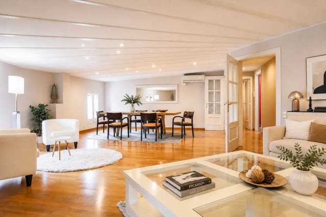 4 makuuhuone Asunto vuokrattavana paikassa Barcelona kaupunki - 1 800 € (Ref: 10033227)