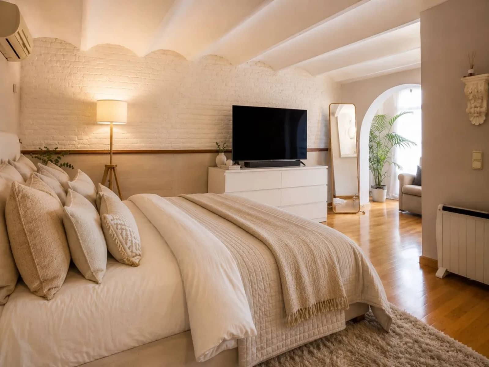4 makuuhuone Asunto vuokrattavana paikassa Barcelona kaupunki - 1 800 € (Ref: 10033227)