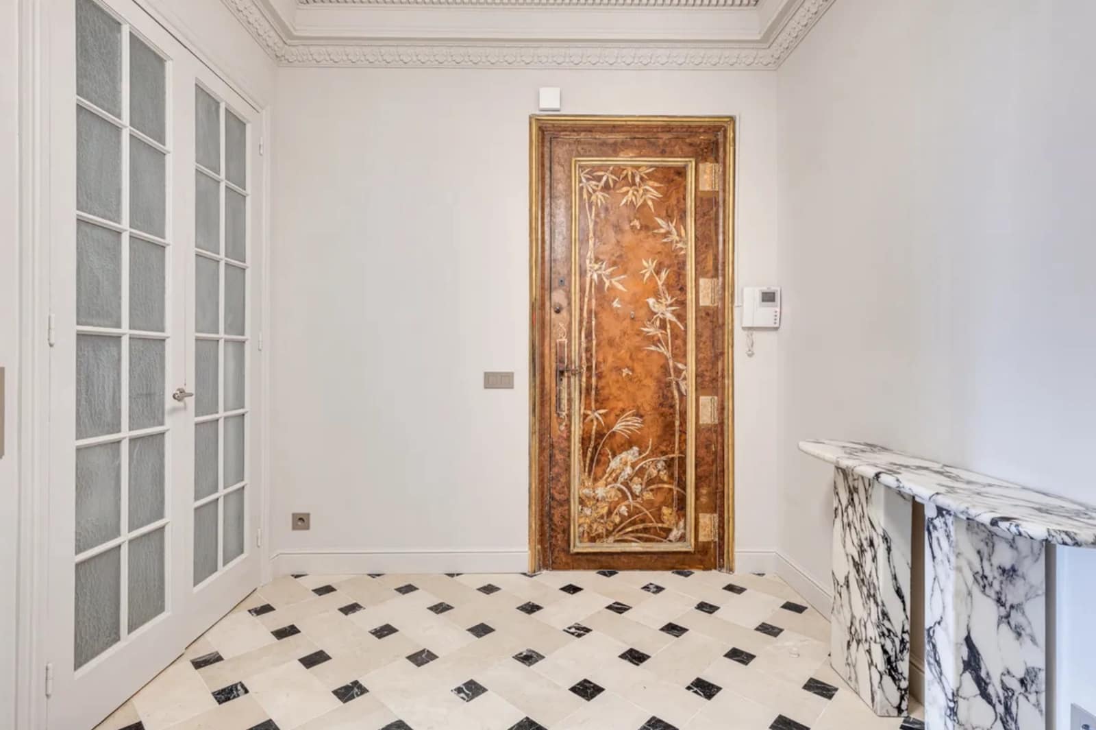 4 soveværelse Lejlighed til leje i Barcelona by - € 1.800 (Ref: 10034590)