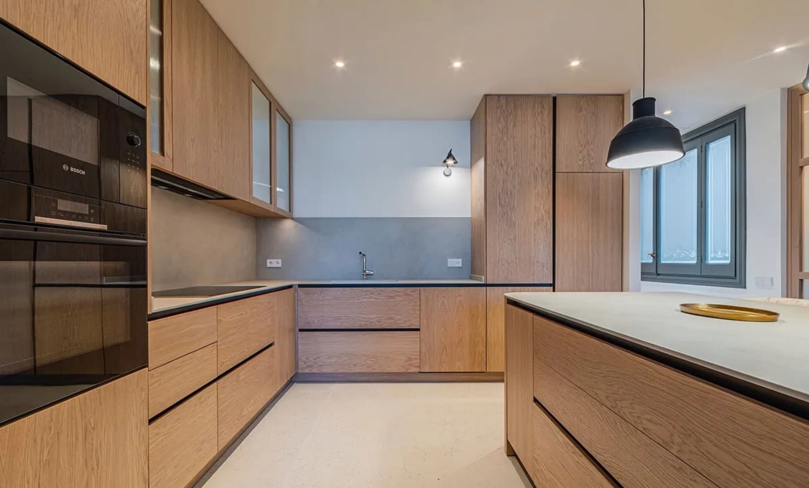 5 Zimmer Wohnung zu vermieten in Barcelona Stadt - 2.000 € (Ref: 10034593)