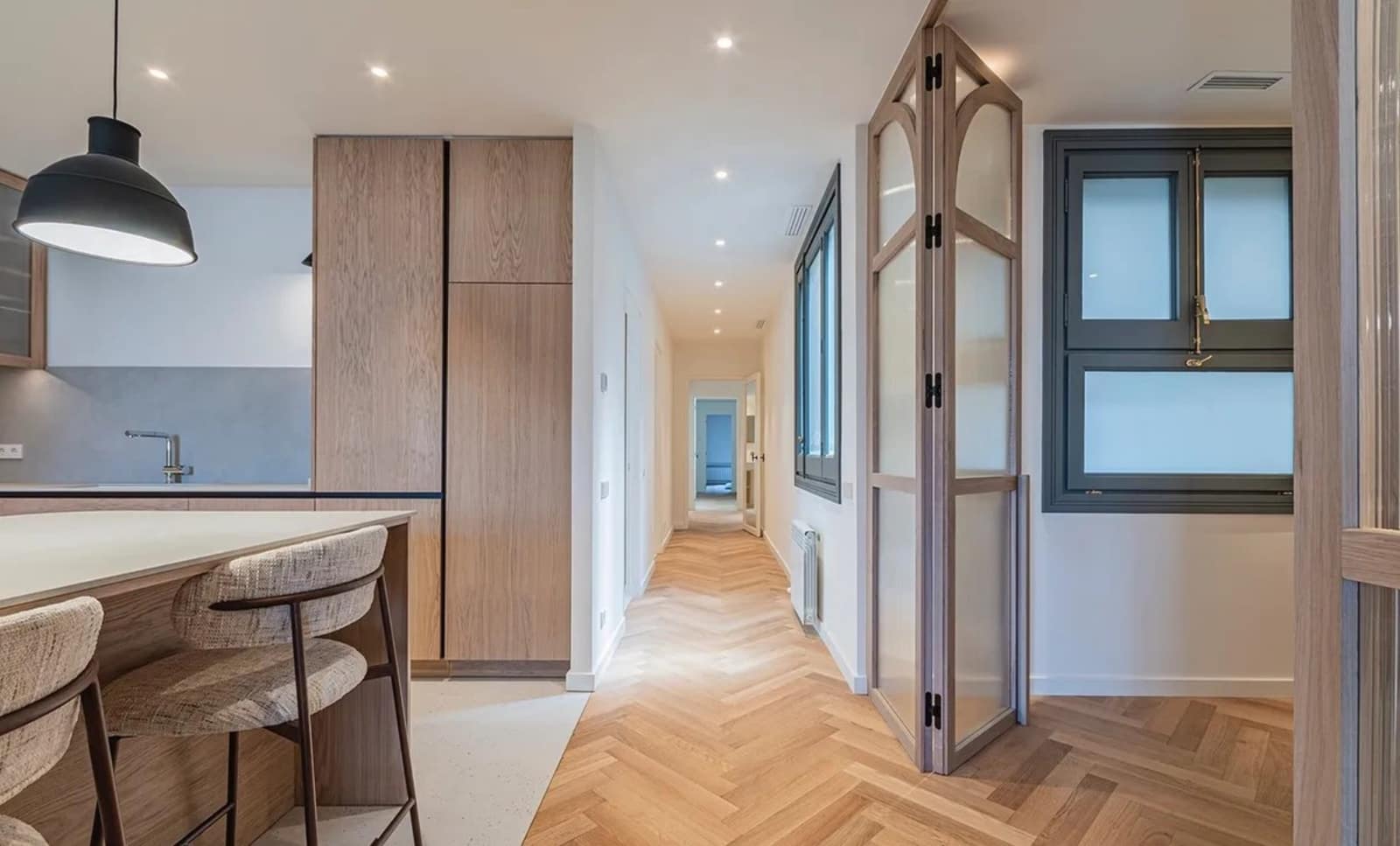 5 Zimmer Wohnung zu vermieten in Barcelona Stadt - 2.000 € (Ref: 10034593)
