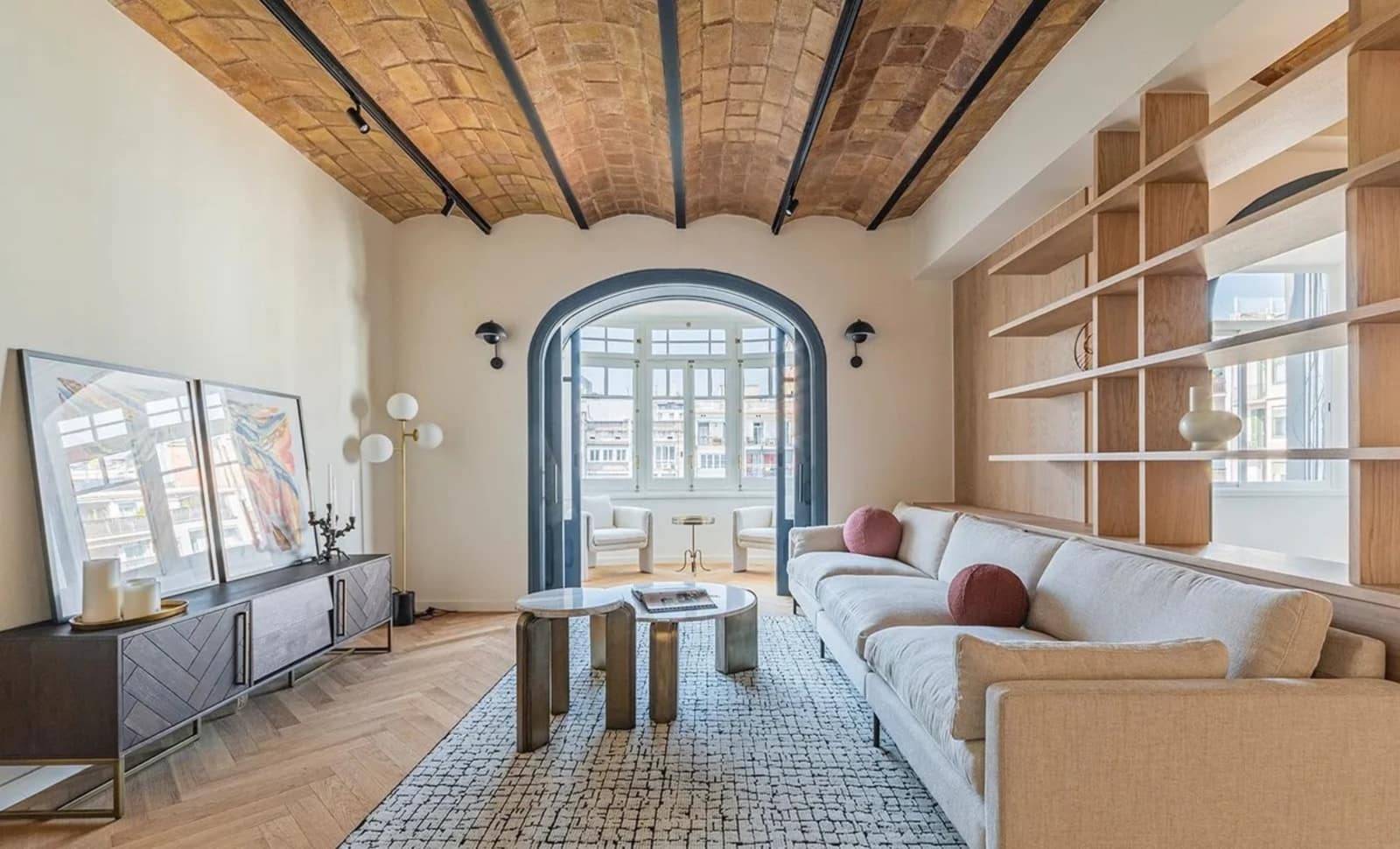 5 Zimmer Wohnung zu vermieten in Barcelona Stadt - 2.000 € (Ref: 10034593)